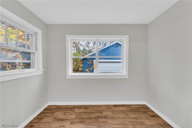 485 E Archwood Avenue, Akron, OH 44301