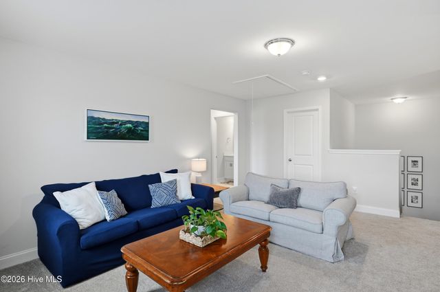 221 E Red Head Circle, Sneads Ferry, NC 28460