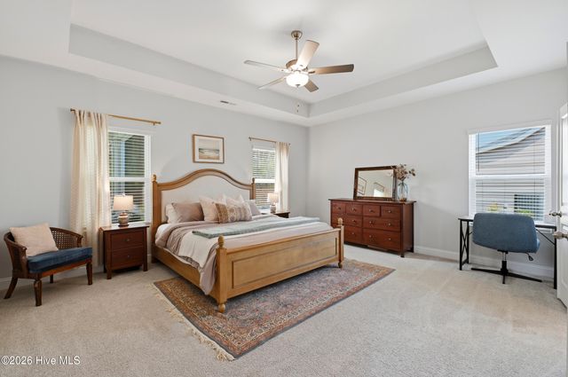 221 E Red Head Circle, Sneads Ferry, NC 28460