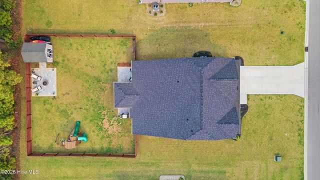 221 E Red Head Circle, Sneads Ferry, NC 28460