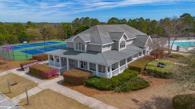 221 E Red Head Circle, Sneads Ferry, NC 28460