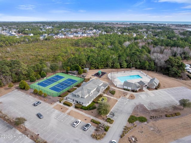 221 E Red Head Circle, Sneads Ferry, NC 28460