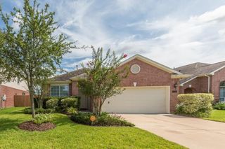 2733 Domenico Lane, League City, TX 77573