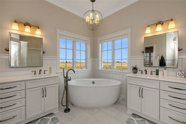 1636 NE 126th Avenue, Alleman, IA 50007