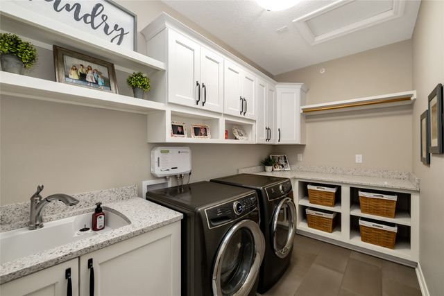 1636 NE 126th Avenue, Alleman, IA 50007