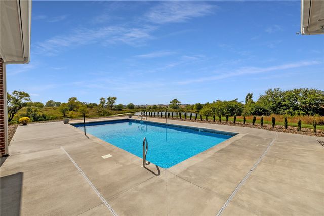 1636 NE 126th Avenue, Alleman, IA 50007