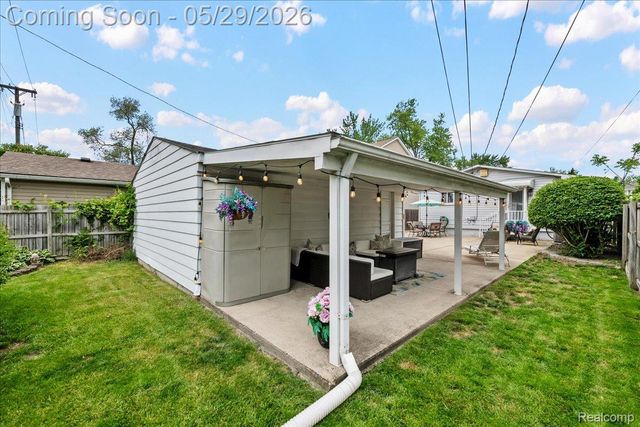 2393 Beverly Boulevard, Berkley, MI 48072