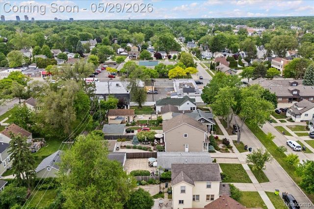 2393 Beverly Boulevard, Berkley, MI 48072