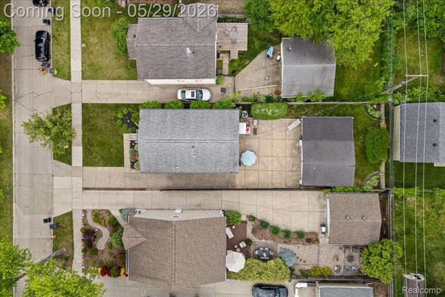 2393 Beverly Boulevard, Berkley, MI 48072