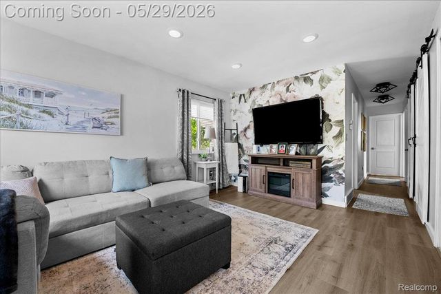 2393 Beverly Boulevard, Berkley, MI 48072