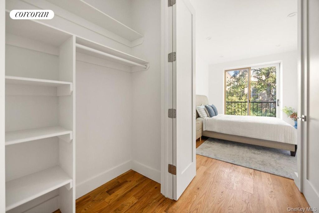 247 Mount Hope Place 3, Bronx, NY 10457 — photo 5