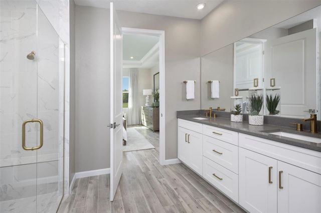 18468 GREEN GARDEN COURT, Venice, FL 34293