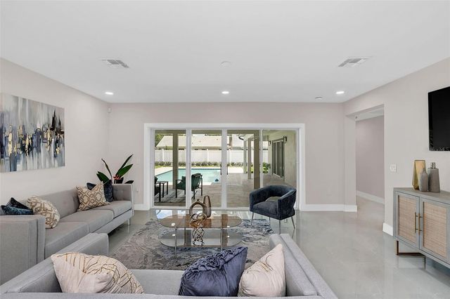 2015 SUMMERFIELD ROAD, Winter Park, FL 32792