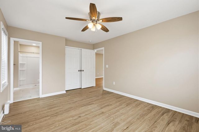 68 TAPERED OAK LN, Levittown, PA 19054