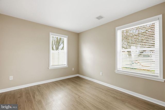 68 TAPERED OAK LN, Levittown, PA 19054