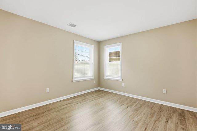 68 TAPERED OAK LN, Levittown, PA 19054