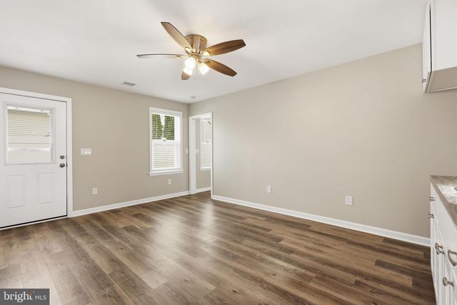 68 TAPERED OAK LN, Levittown, PA 19054
