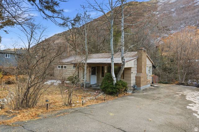 3732 EMIGRATION CANYON RD, Emigration Canyon, UT 84108