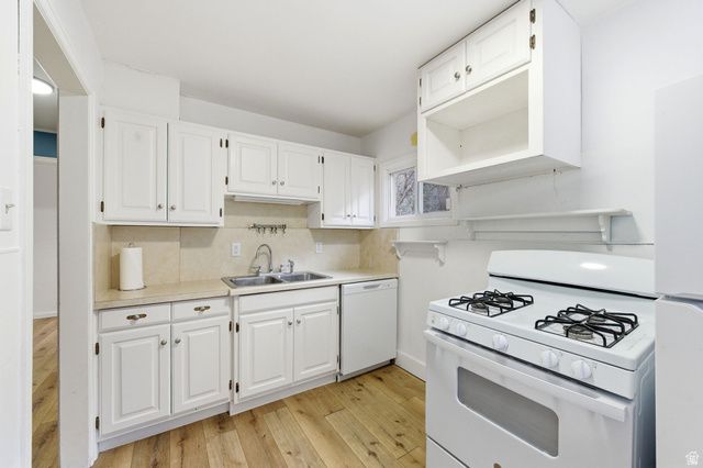 3732 EMIGRATION CANYON RD, Emigration Canyon, UT 84108