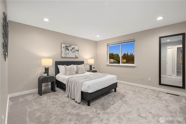 3717 Commencement Bay Drive, Tacoma, WA 98407