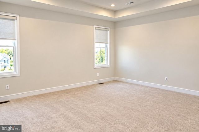 41887 NIGHT NURSE CIR, Ashburn, VA 20148