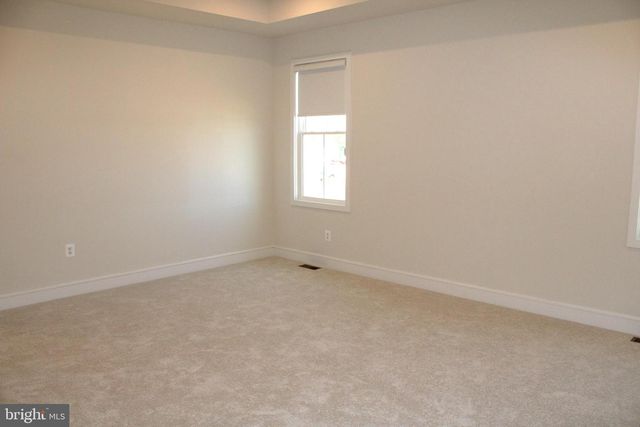 41887 NIGHT NURSE CIR, Ashburn, VA 20148