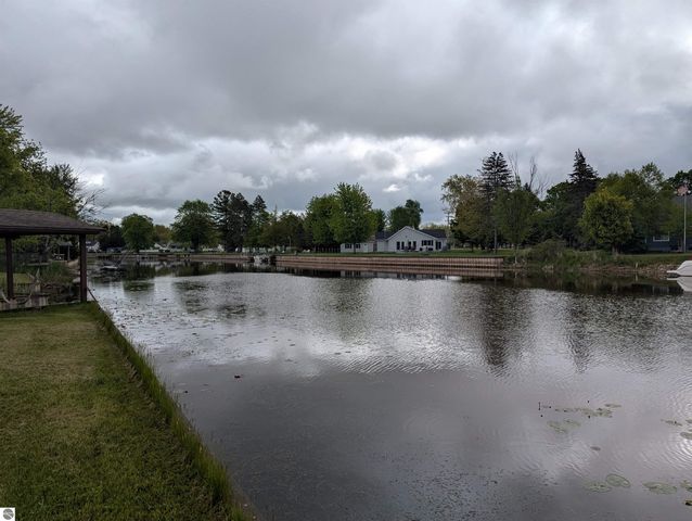 549 Detroit Street, Au Gres, MI 48703