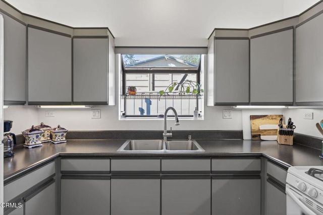 417 N 8th Street, Santa Paula, CA 93060