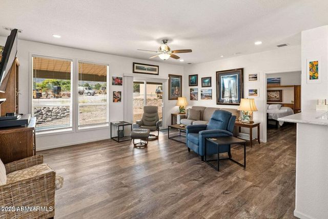 1054 Crenshaw Avenue 200, Cottonwood, AZ 86326