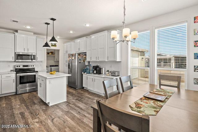 1054 Crenshaw Avenue 200, Cottonwood, AZ 86326