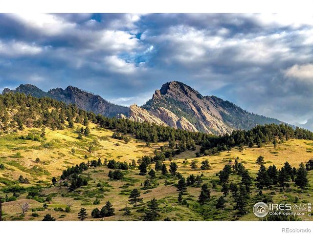 1077 Canyon Boulevard 305, Boulder, CO 80302