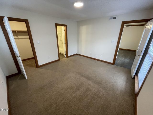 3535 Ivy Commons Drive 101, Raleigh, NC 27606