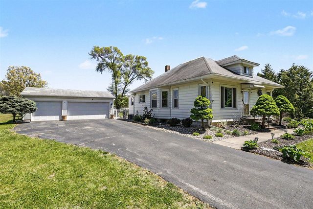 1165 S Bainbridge Center Road, Benton Harbor, MI 49022
