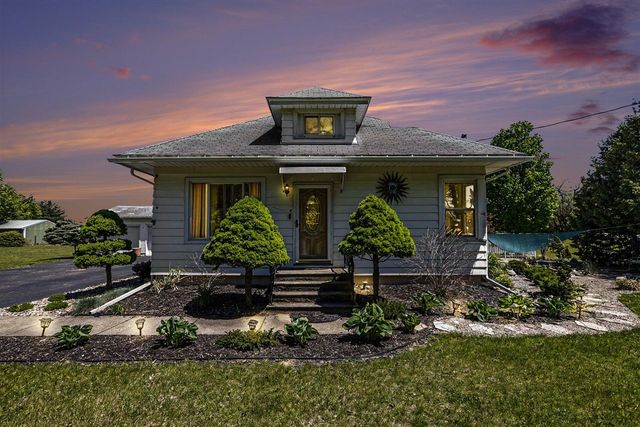 1165 S Bainbridge Center Road, Benton Harbor, MI 49022