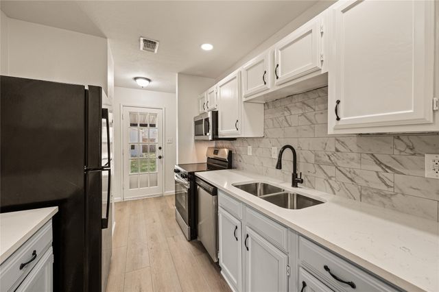 4744 China Rose Drive, Fort Worth, TX 76137