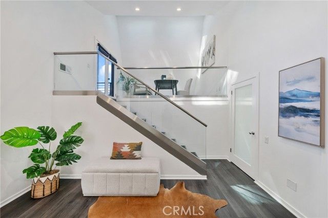 9653 Oak Pass, Beverly Hills, CA 90210