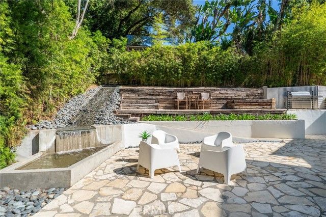 9653 Oak Pass, Beverly Hills, CA 90210