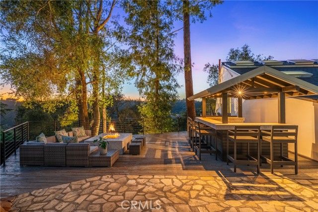 9653 Oak Pass, Beverly Hills, CA 90210