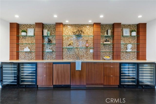 9653 Oak Pass, Beverly Hills, CA 90210