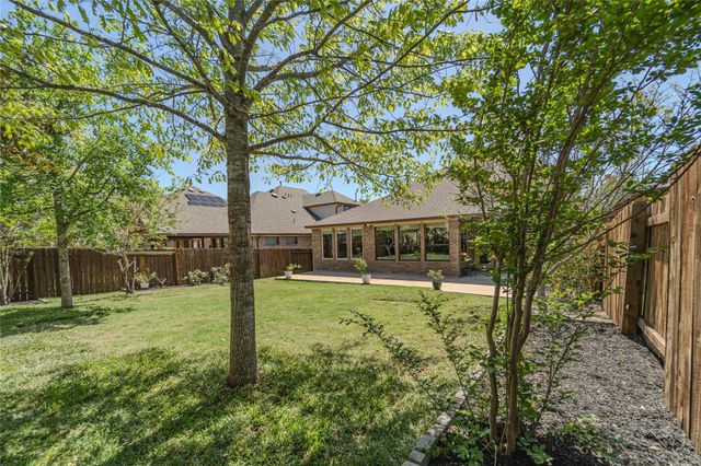 121 E Adelanta PL, Round Rock, TX 78681