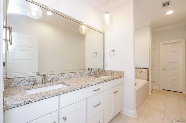 1012 TIMBER GAP Crossing, Montgomery, AL 36117