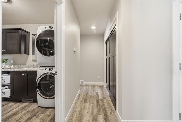 5701 N ACADIA DRIVE, Appleton, WI 54913