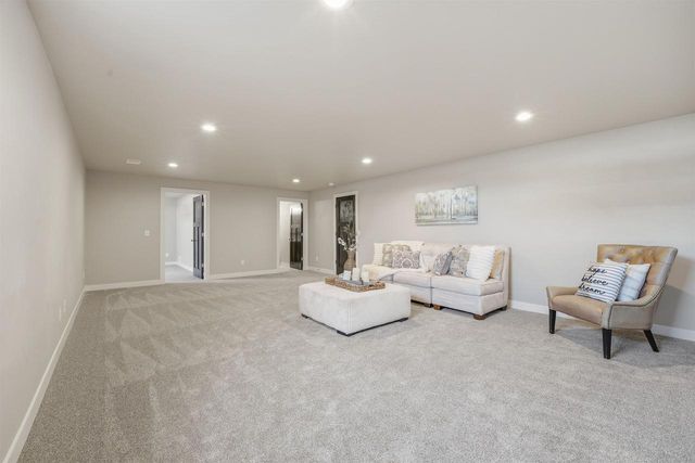 5701 N ACADIA DRIVE, Appleton, WI 54913