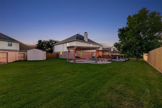 394 Dover Lane, League City, TX 77573
