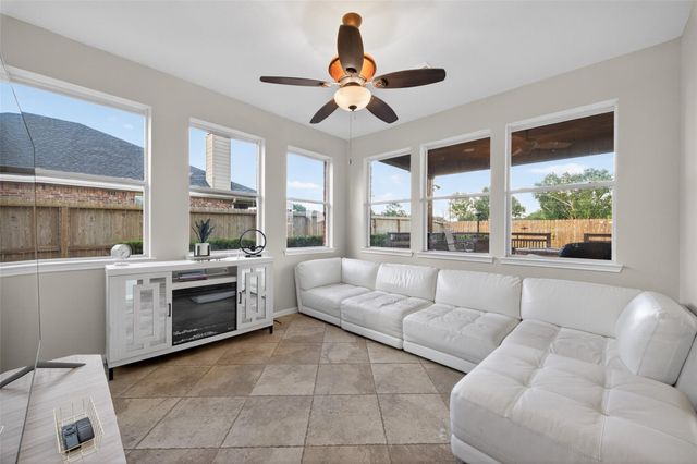 394 Dover Lane, League City, TX 77573