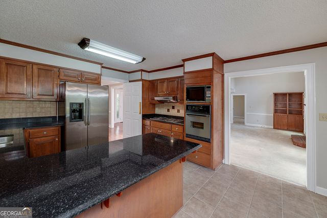 173 Darwish Drive, Mcdonough, GA 30252