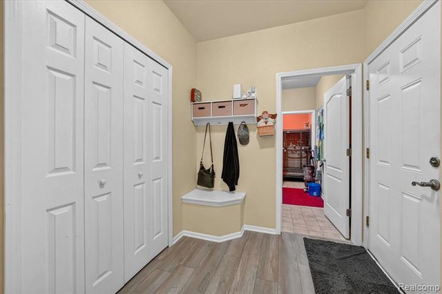 50414 Greycoat Lane, Macomb, MI 48044
