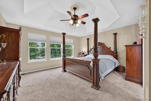 50414 Greycoat Lane, Macomb, MI 48044