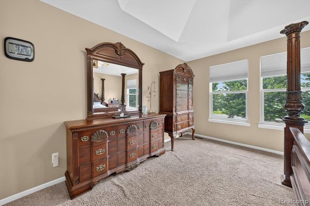 50414 Greycoat Lane, Macomb, MI 48044