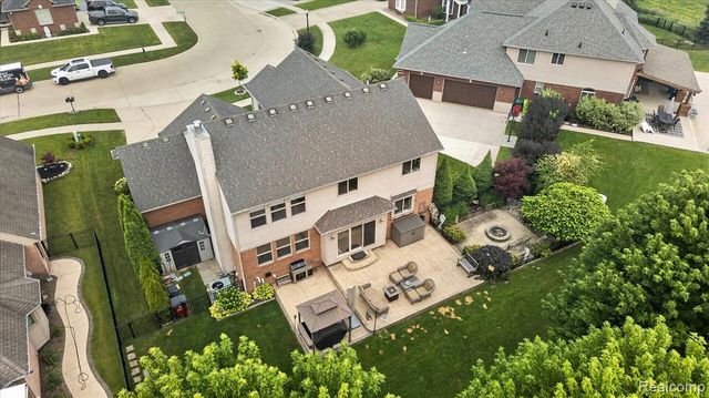 50414 Greycoat Lane, Macomb, MI 48044